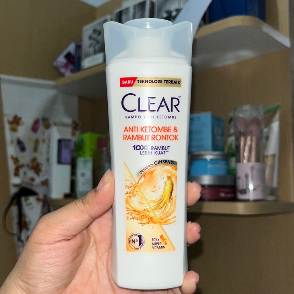 Anti Ketombe & Rambut Rontok Sampo Anti Ketombe  imgfdn-46446eff-e897-4bdb-a5e8-7fe93f506872