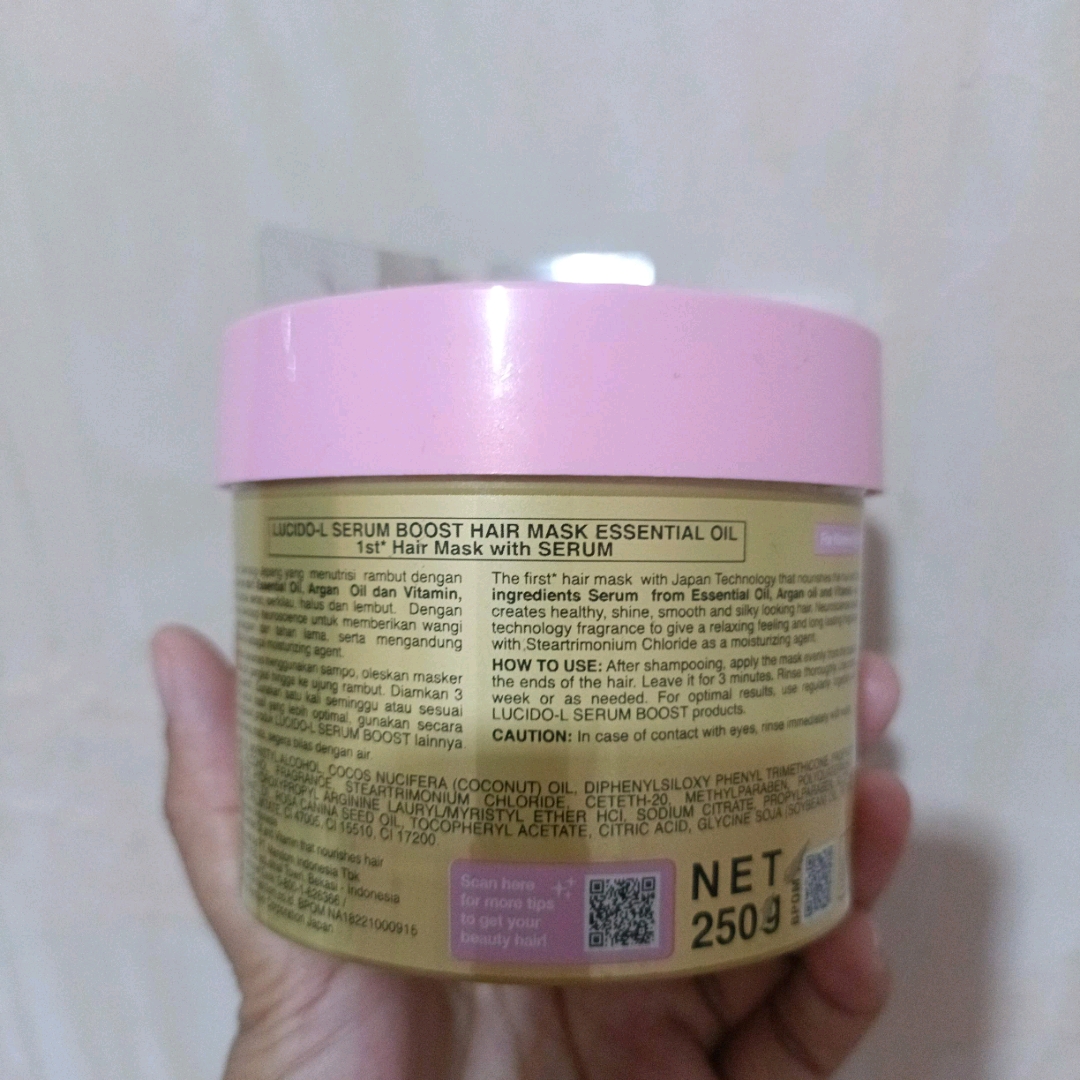 Serum Boost Hair Mask - Essential Oil imgfdn-6041088c-87b8-4941-a1e2-1791a38e315e