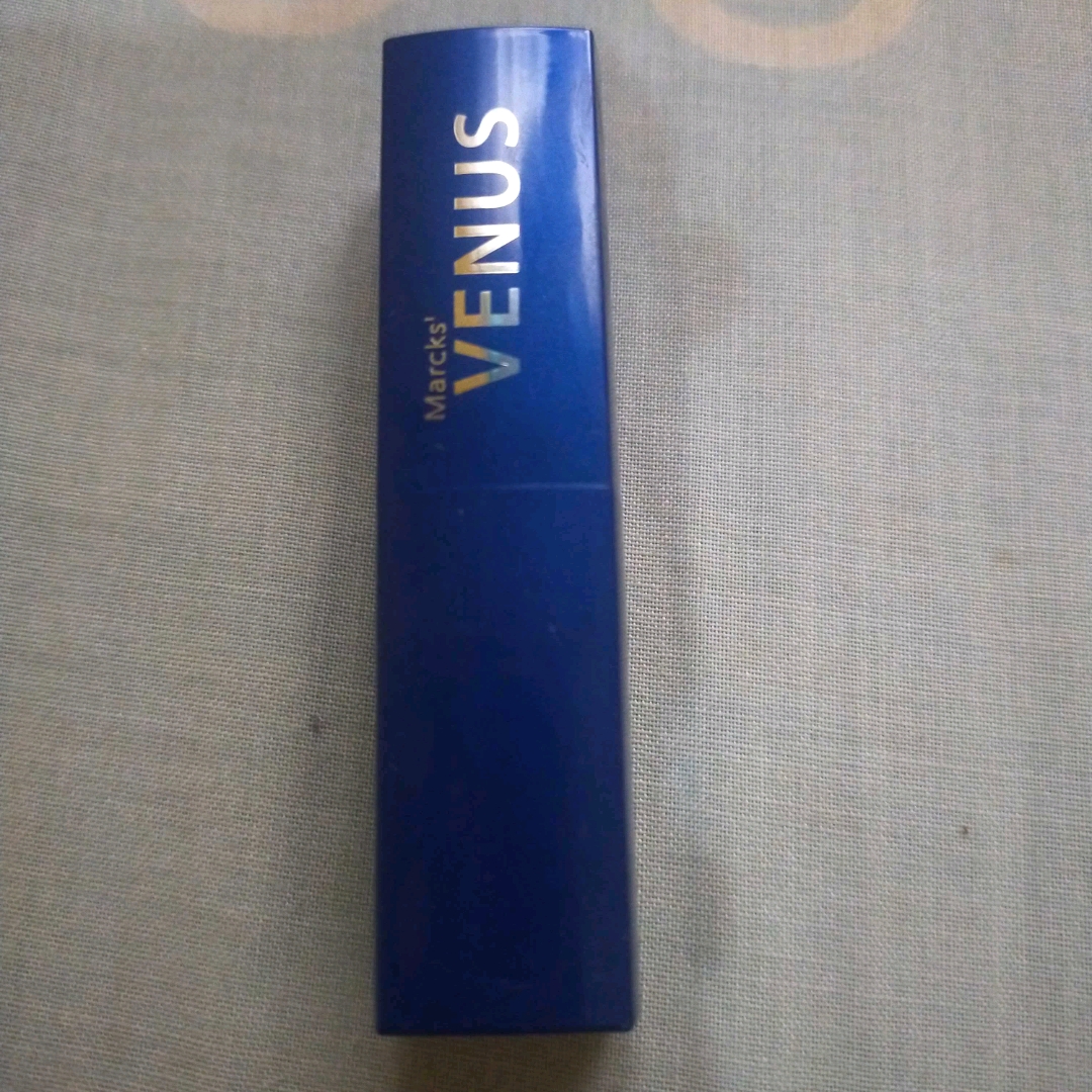 Velvet Matte Lipstick - 03 Nude imgfdn-744d67f5-d9a5-4e36-b9af-4b992065b54f