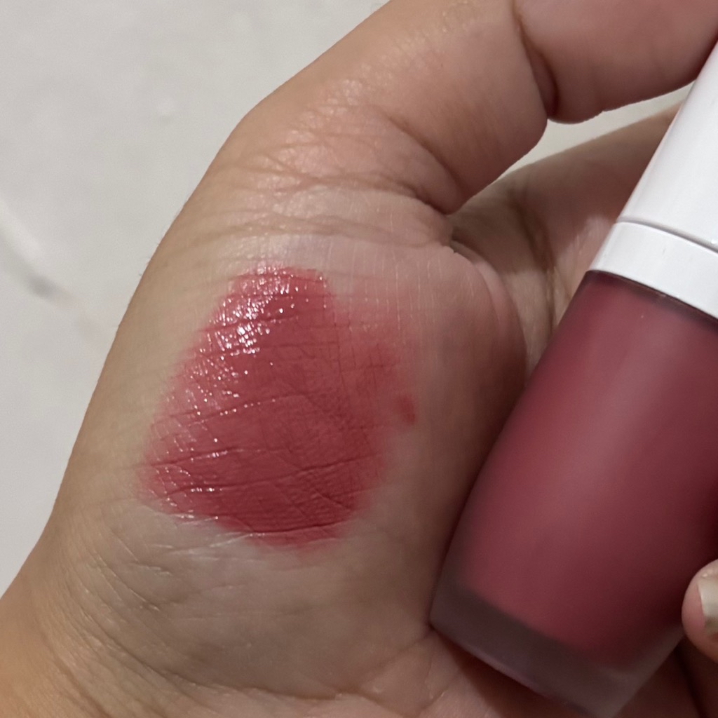 Cheek Polish - Holly Berry imgfdn-cb66f571-db8e-4591-8ebe-16acdf2cfd09