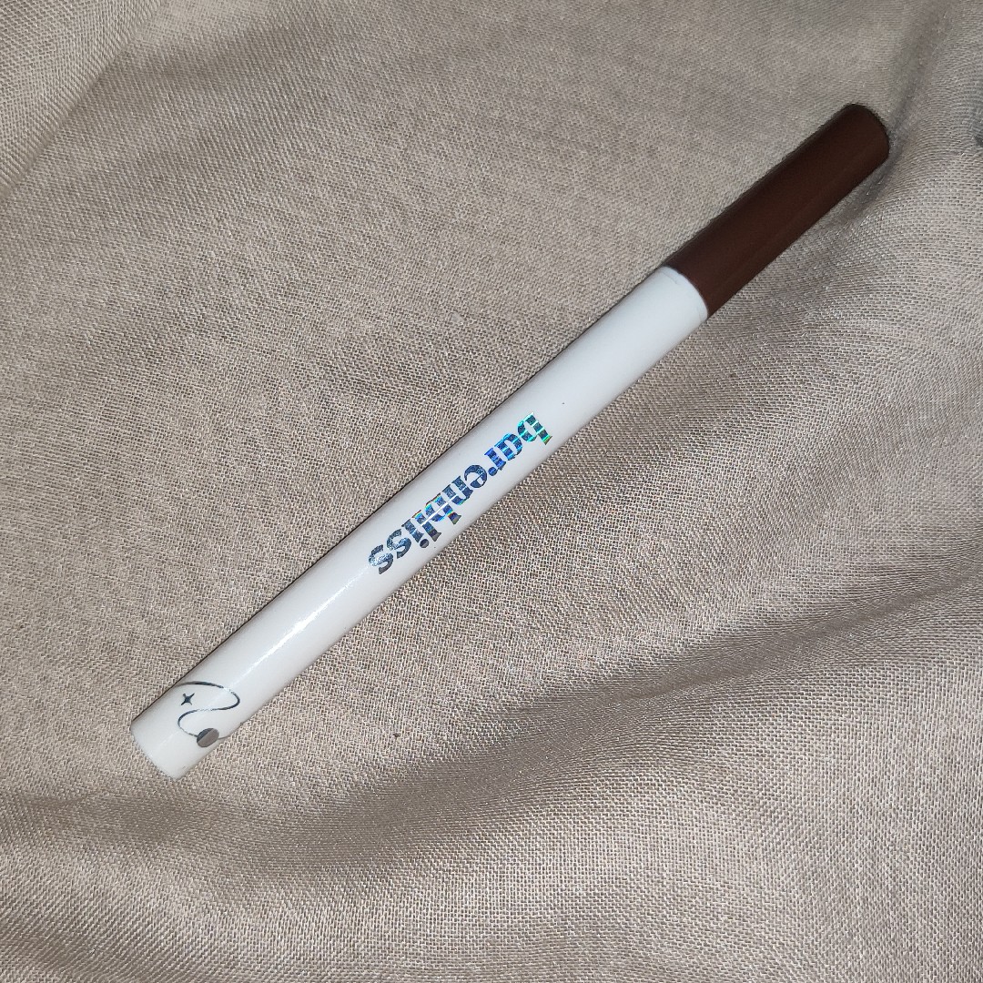 Better Than Magic Eyeliner - Oculus Brown imgfdn-030a107b-2ed3-450a-adb2-709f6bdc90db