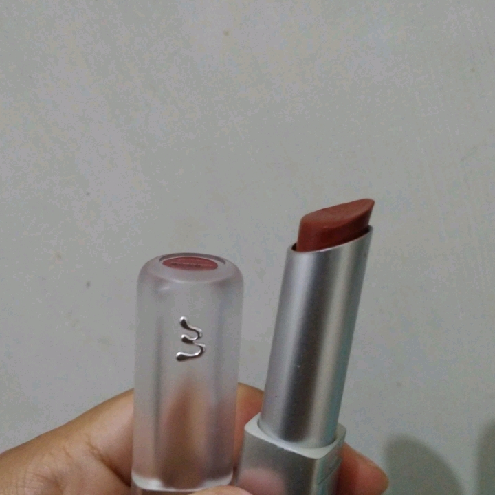 Ink-Like Air Glasstick - Trophy Wife imgfdn-23ca80fb-6204-4515-87e7-f24ff4c87436