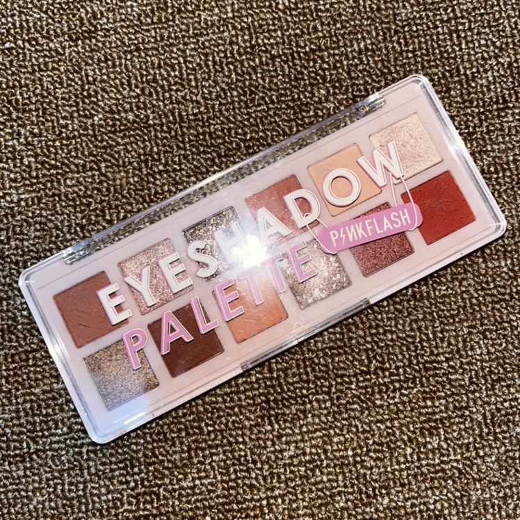 Pink Dessert 12 Shades Eyeshadow Palette - 01 Cranberry Cookies imgfdn-38c0345e-d75c-4325-bb01-a84b4cb60dde