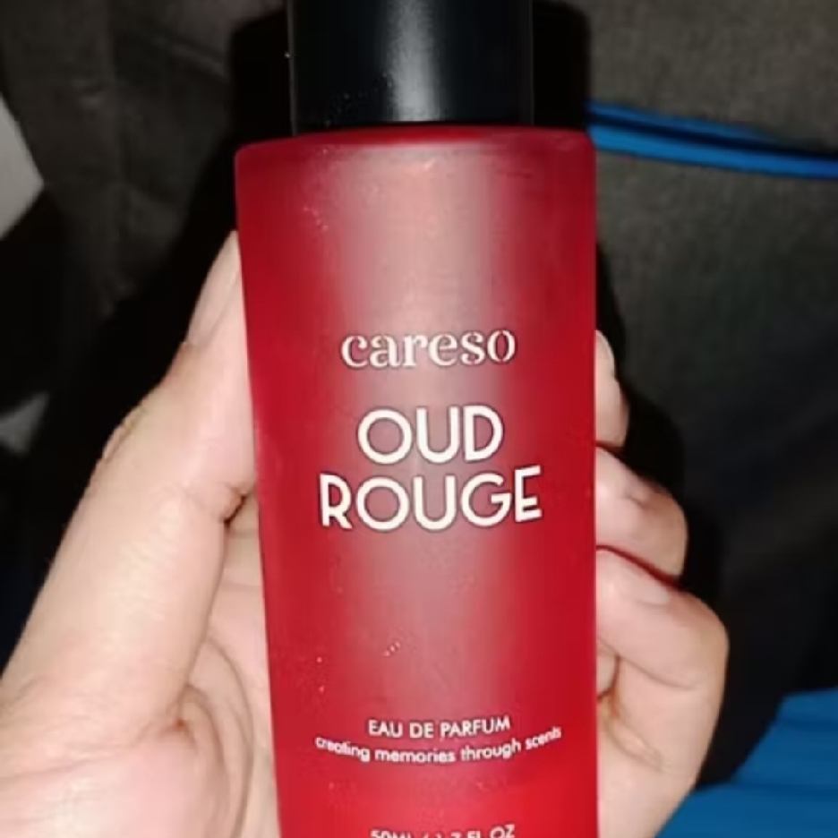 Eau De Parfume - Oud Rouge imgfdn-948e1c8a-548f-4fdc-bd05-0be34e2f906a