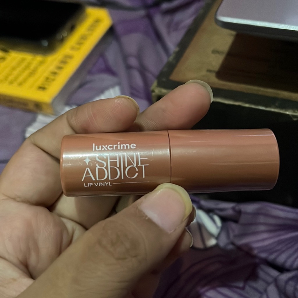 Shine Addict Lip Vinyl - Cinnamon Toast imgfdn-3771e169-a2e3-4545-8ee5-19ecb200a8f4