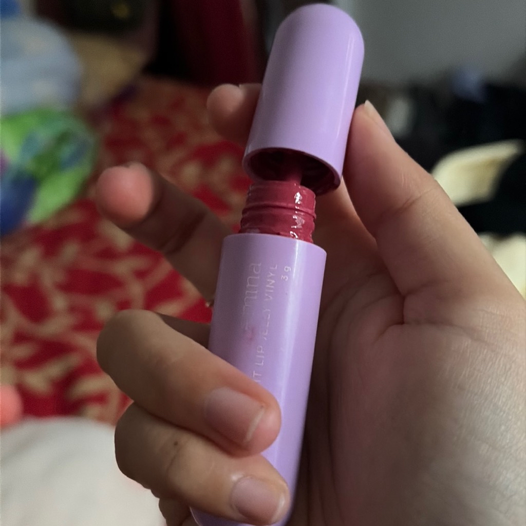 Glosszilla Lightweight Lip Jelly Vinyl - 06 Rosy Era imgfdn-1fcada7d-059e-41be-89dd-afb5a23b7acd