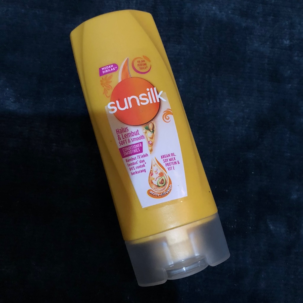 Soft and Smooth Conditioning Smoothies imgfdn-2089c0bc-32b8-412c-b530-ef46b8352502