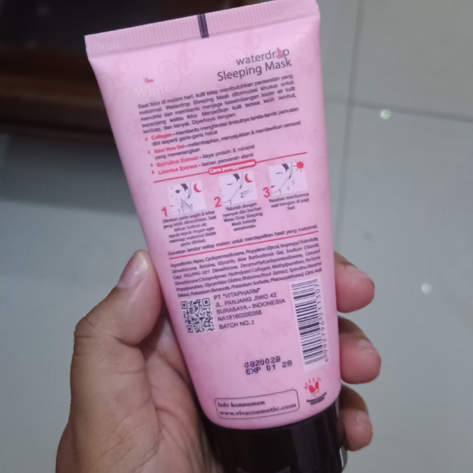 Waterdrop Sleeping Mask imgfdn-e7135b60-a1b7-414f-8754-f1dc985d3e12