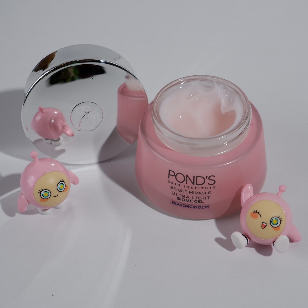 Ultra Light Biome Brightening Moisturizer Gel imgfdn-eba3859c-1da9-4306-bcdb-e54346c9904b