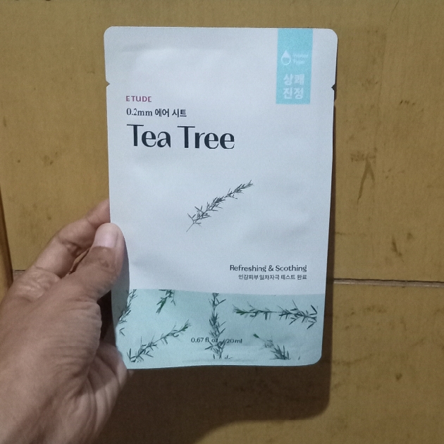 Therapy Air Mask - Tea Tree imgfdn-f61eb2da-7f1d-4fdb-a706-0d96519bc53c