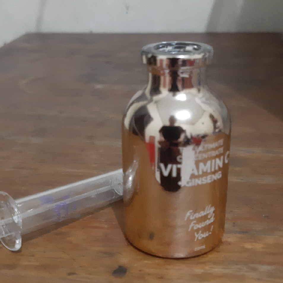 The Ultimate Concentrate Vitamin C + Ginseng imgfdn-62d4a01d-127d-4bbd-a7f8-35f574baaecb