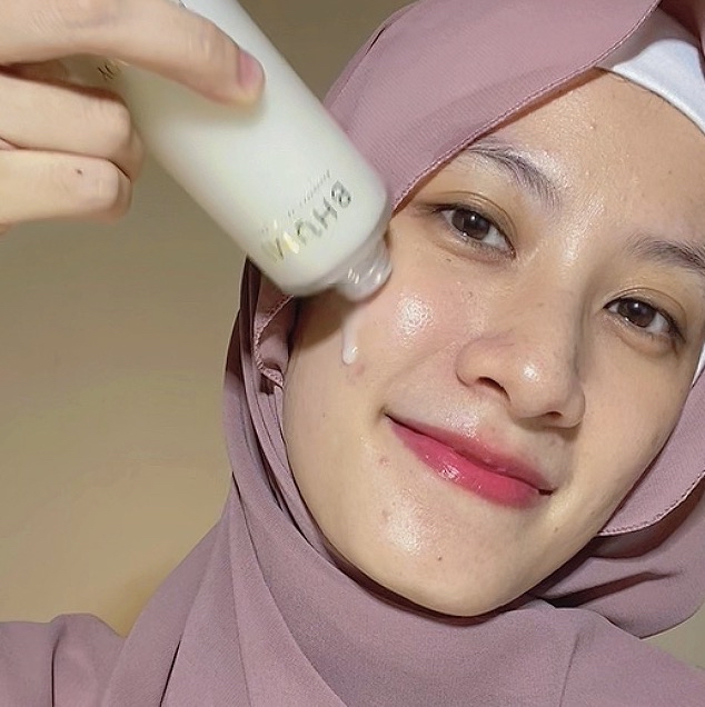 Skin Ready Hydrating Booster imgfdn-78776b6d-9ca3-4a39-80e7-b08c95a71845