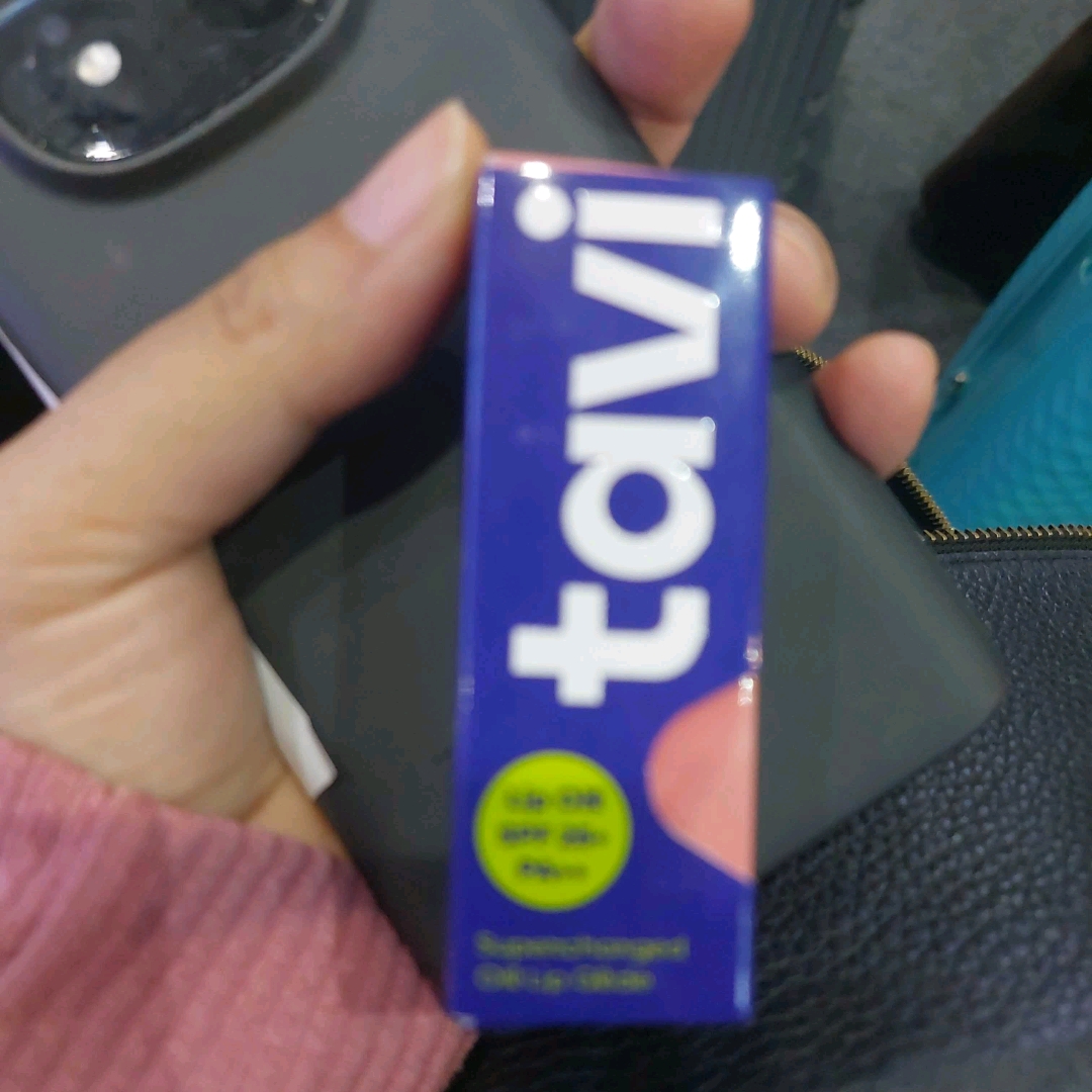 Gel to Oil Staining Lip Glide - 07 Rosella imgfdn-6747228e-6a18-4ccf-988b-ddad2818e1e0