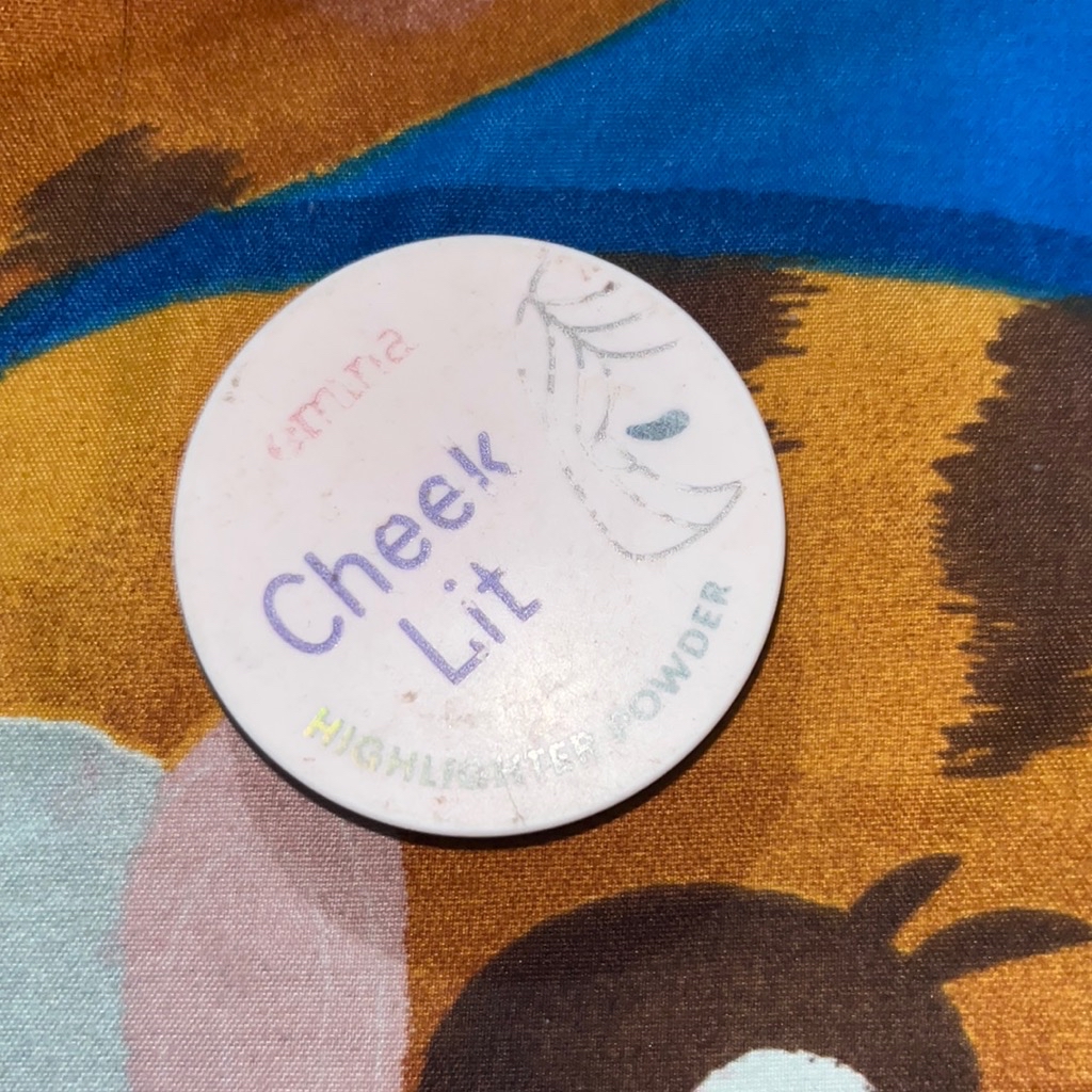 Cheeklit Highlighter Powder - Nudesparkle imgfdn-230517da-d7a6-44b6-8b7f-1b96504a97b0