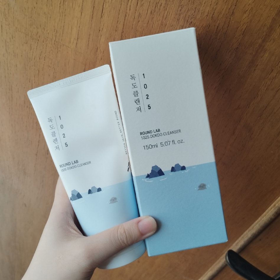 1025 Dokdo Cleanser imgfdn-451d36ab-66e1-47d9-8426-938af6738111