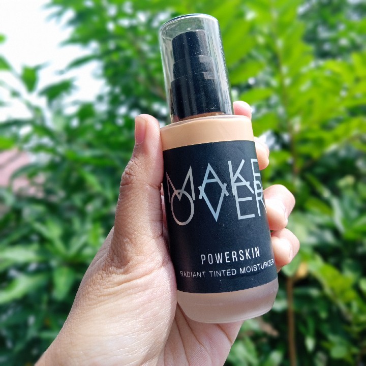 Powerskin Radiant Tinted Moisturizer - 30 Beige imgfdn-714d9d86-d9b3-4c34-8e2c-3333869a0d5d