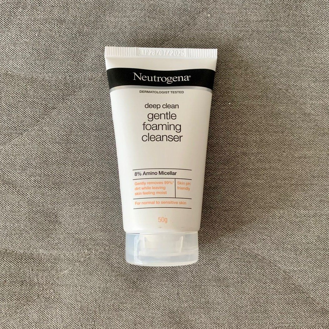 Deep Clean Gentle Foaming Cleanser - Reformulation in October 2021 imgfdn-8f933e71-7871-4ed1-9396-da11ff96044f