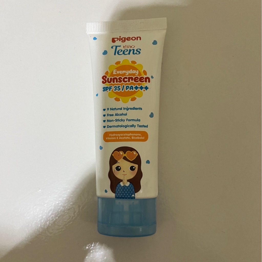 Everyday Sunscreen SPF 35/PA+++ imgfdn-f4965f42-968d-44d0-9358-a42897376b17