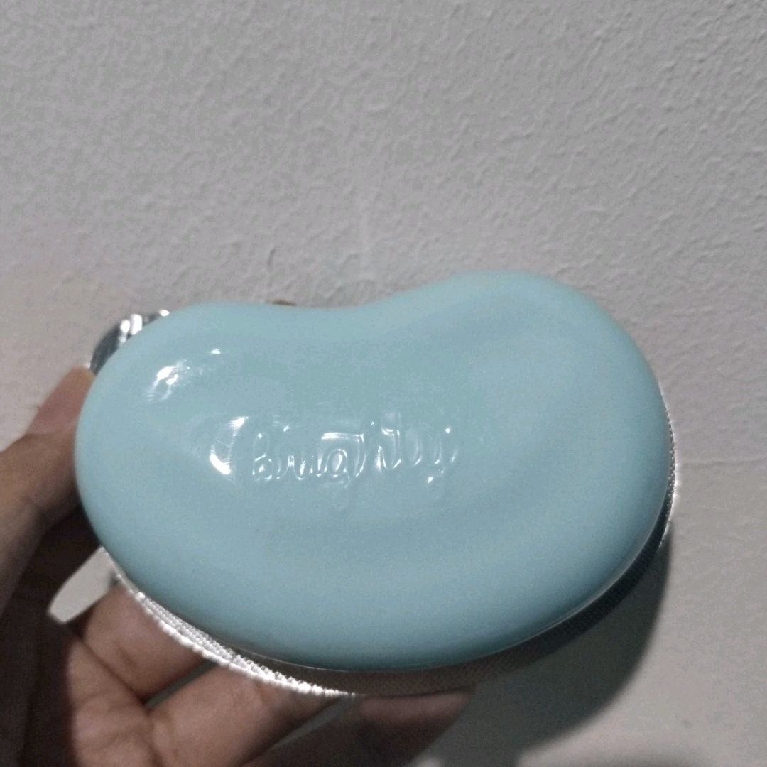 Glow & Bright Soap imgfdn-b46039e4-587a-4c52-a91f-36d1d508d52a