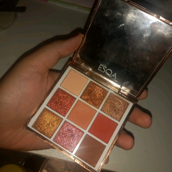 Goddess Eyeshadow Palette - Peach imgfdn-9ad6a108-1d17-4a19-a485-b3242843ec27