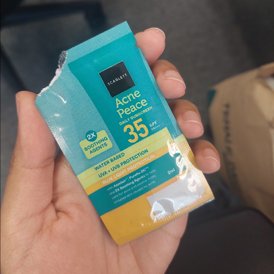 Acne Peace Daily Sunscreen SPF 35 PA++++ imgfdn-08f16fe6-2a08-46d6-b741-30f26e6b5618