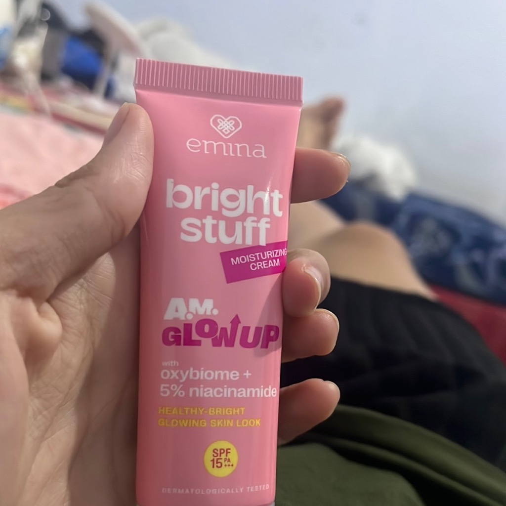 Bright Stuff Moisturizing Cream imgfdn-25655dbc-c00c-4815-ba86-35ad5c71335e