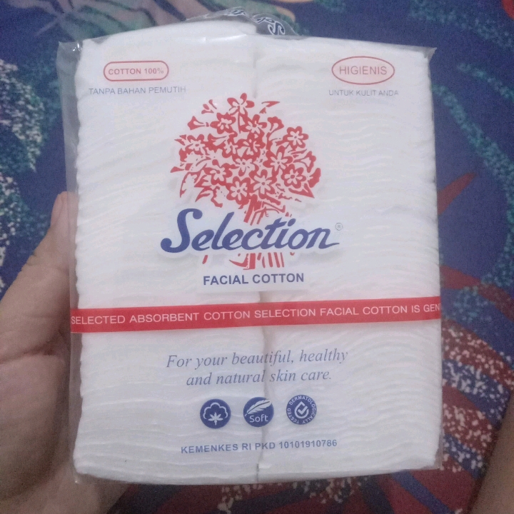 Facial Cotton imgfdn-53e2c197-1eb4-4a93-81e9-d0f1b12762ed