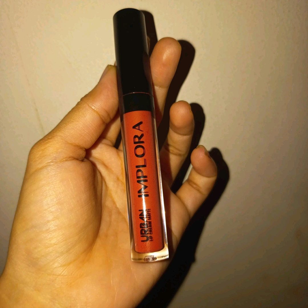 Urban Lip Cream Matte - 04 Medeline imgfdn-371a8010-3f10-4bd3-a03a-3ea8d41514b7