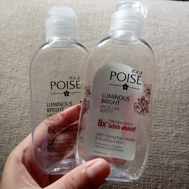 Luminous Bright Micellar Water imgfdn-cfaac7b2-e987-4808-a81d-330ccd7bc1a6