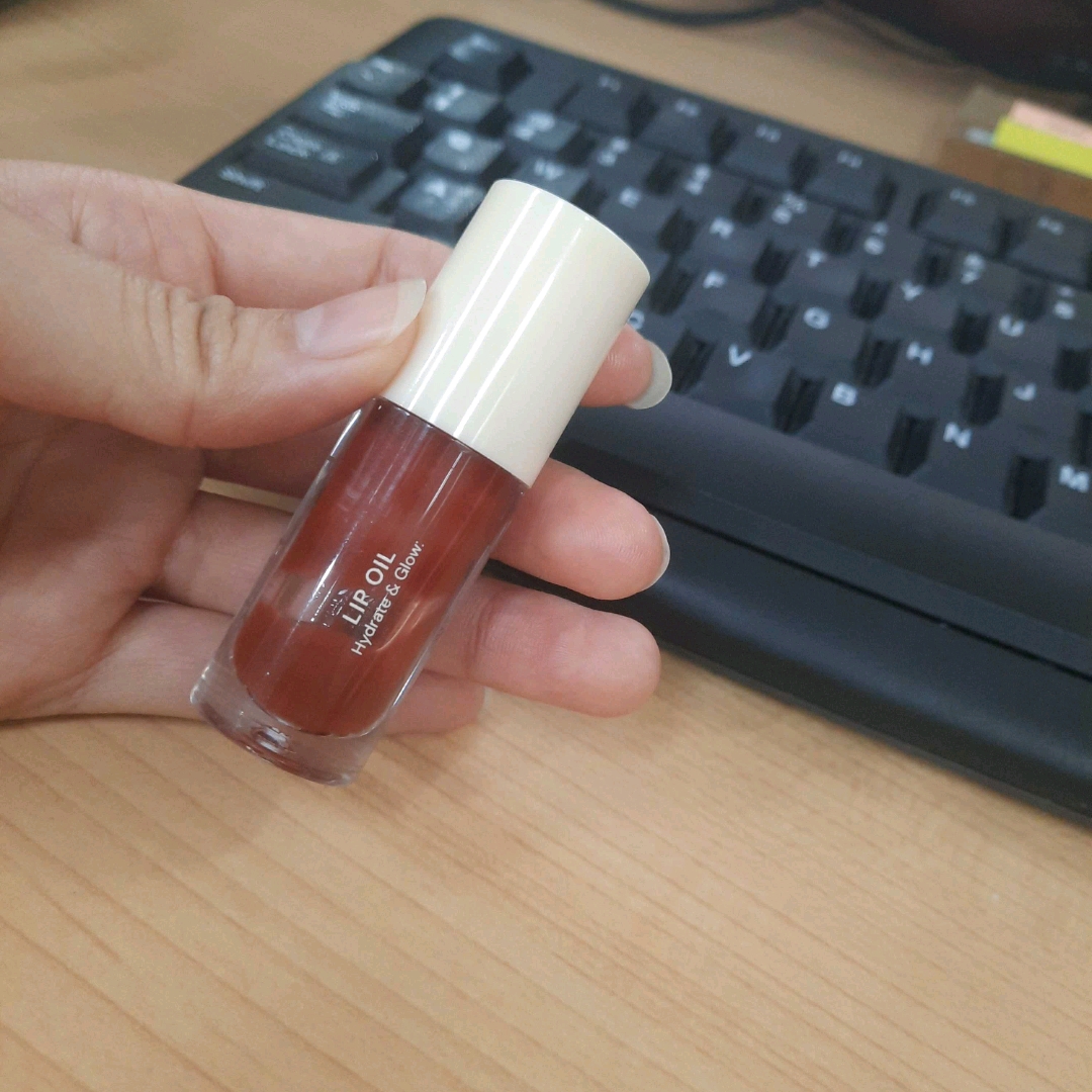 Lip Oil  - Choco Loco imgfdn-95503e7b-5526-4403-84be-e5d2a122f986