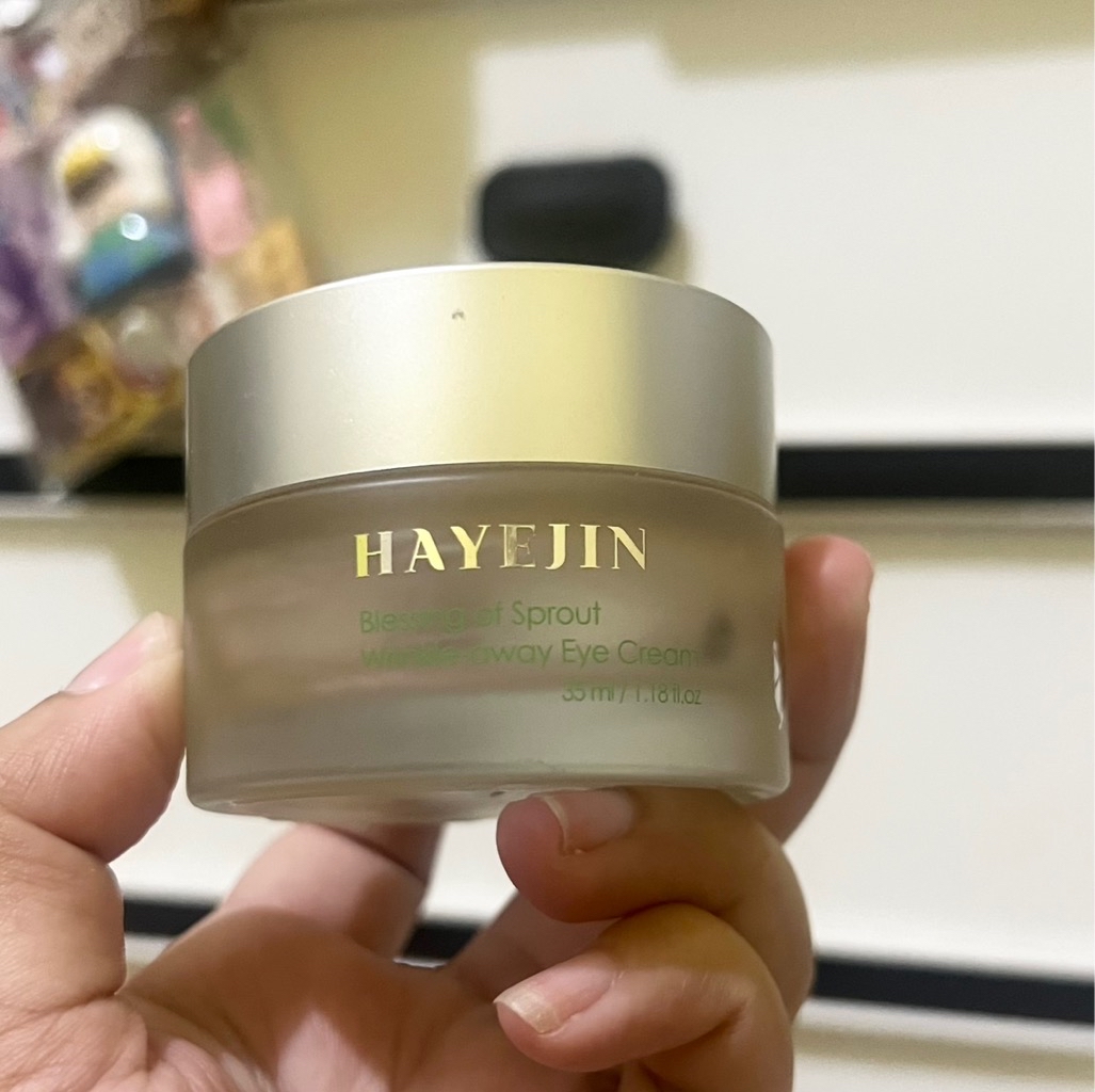 Blessing Of Sprout Wrinkle-Away Eye Cream imgfdn-698a410f-2bd3-497a-bcad-23d1cac5ee04