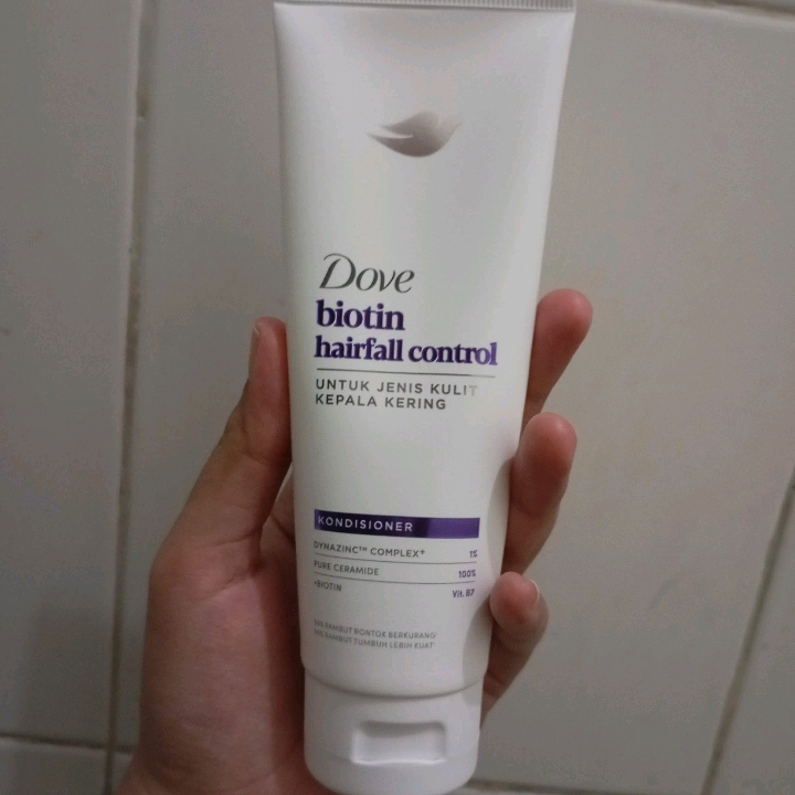 Biotin Hairfall Control Conditioner imgfdn-e5381dc3-5517-47d4-bdd8-192f3fffa8fc