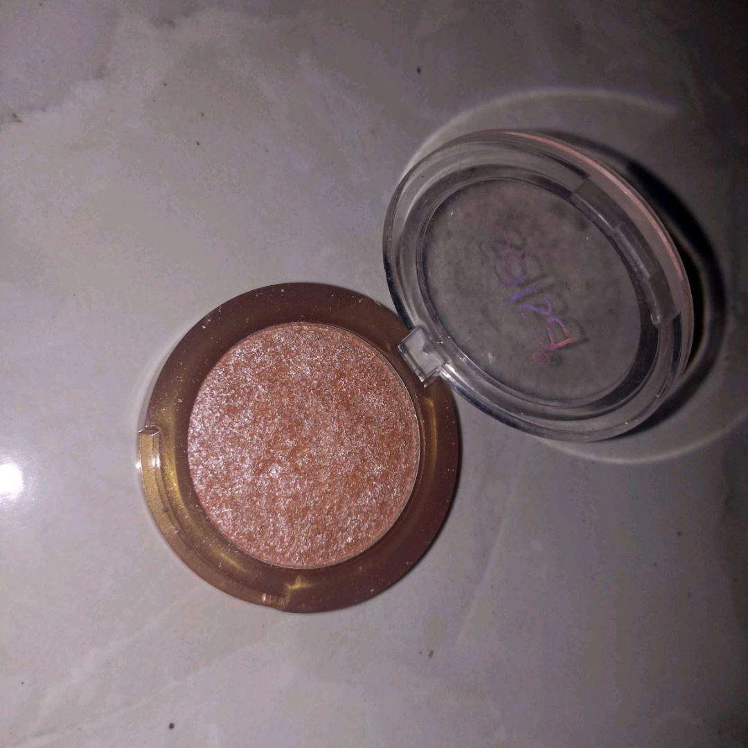 Galaxy Highlighter - 02 imgfdn-d203d066-c441-47d6-9aac-ed4664608a6e
