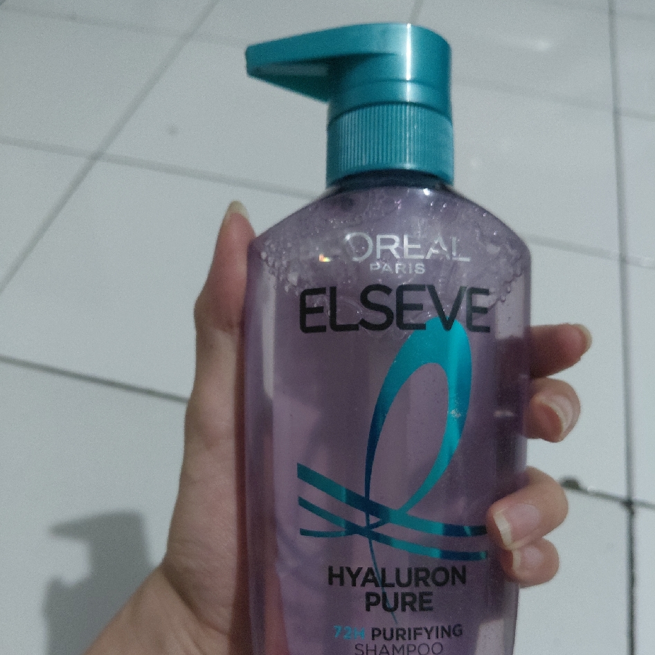 Elseve Hyaluron Pure 72H Purifying Shampoo imgfdn-537661f5-cb85-4214-9ca1-bc4358eccdbe