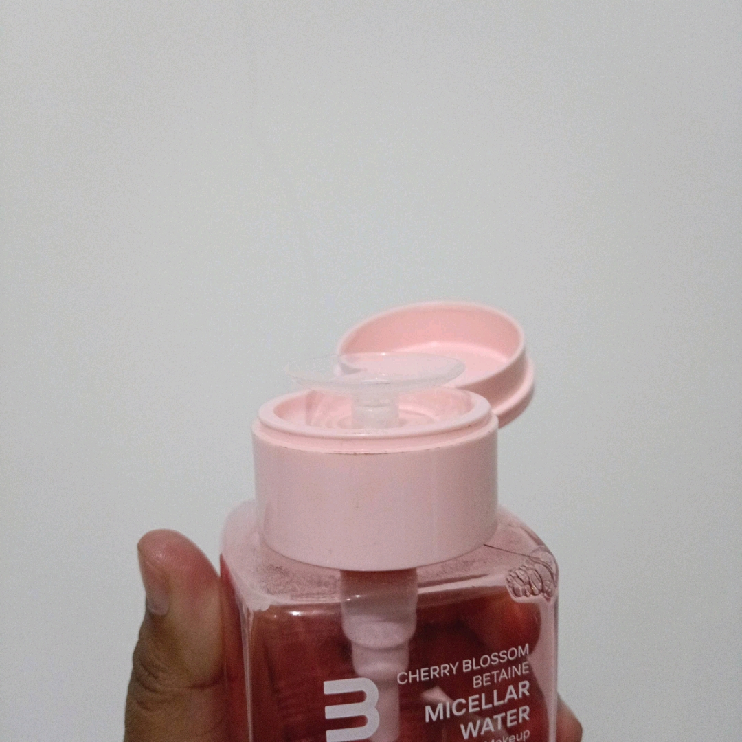 Cherry Blossom Betaine Micellar Water imgfdn-e28a5d8d-d132-423f-a5c9-f217a3a53f42