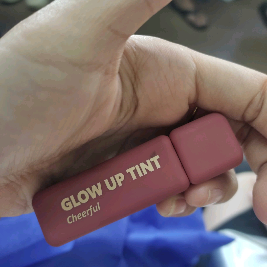 Glow Up Tint - Cheerful imgfdn-360db17f-e387-4346-8c7c-988fd6fd8dfa