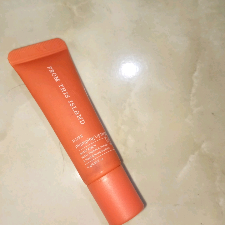 Illipe Plumping Lip Butter - Sweet Peach imgfdn-73f9071c-ff45-4bb9-926f-0e9381b6abb2