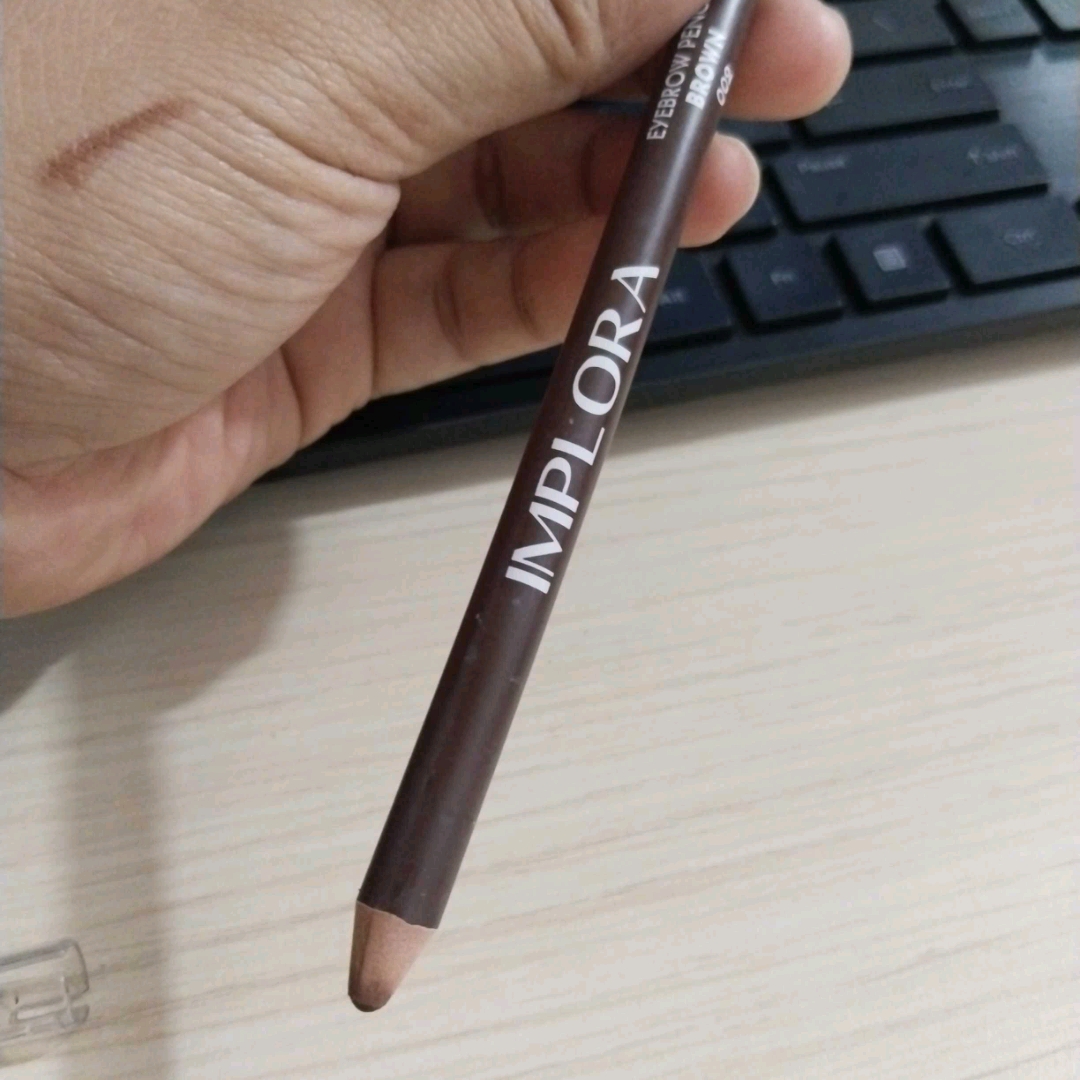 Eyebrow Pencil - Coklat imgfdn-b01b615a-2c5e-4f2b-b74b-b1146e4174c0