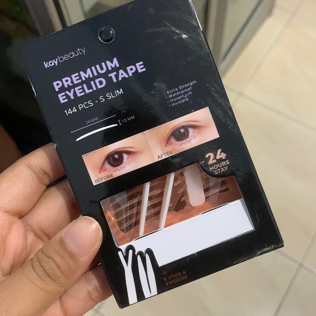 144P Premium Eyelid Tape - M Lift imgfdn-130db3a3-0d69-495b-9b5b-49f291904a29