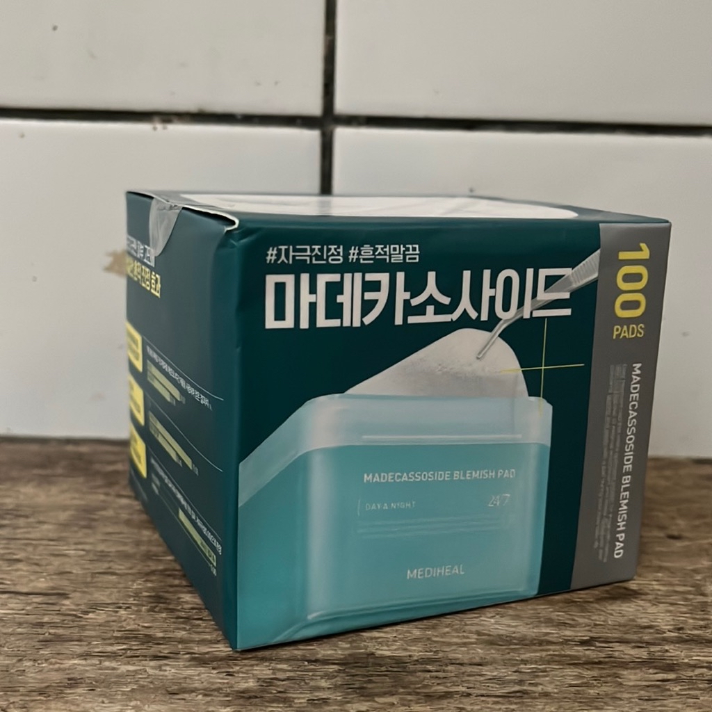 Madecassoside Blemish Pad imgfdn-05e76e83-dc38-4da3-8ed8-89a8d3e6c8e6