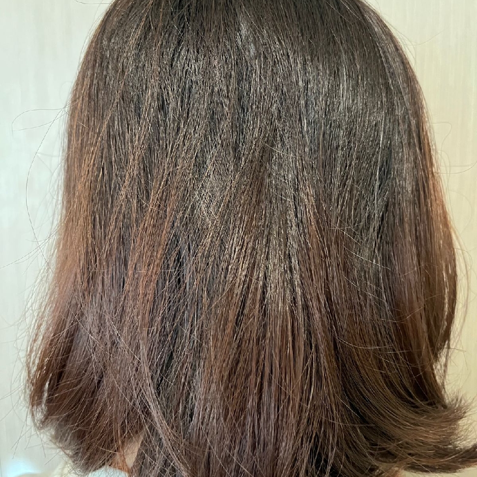 Blaune Hair Color - Golden Brown  imgfdn-786648b9-3c0a-4797-b246-7a9db356696e