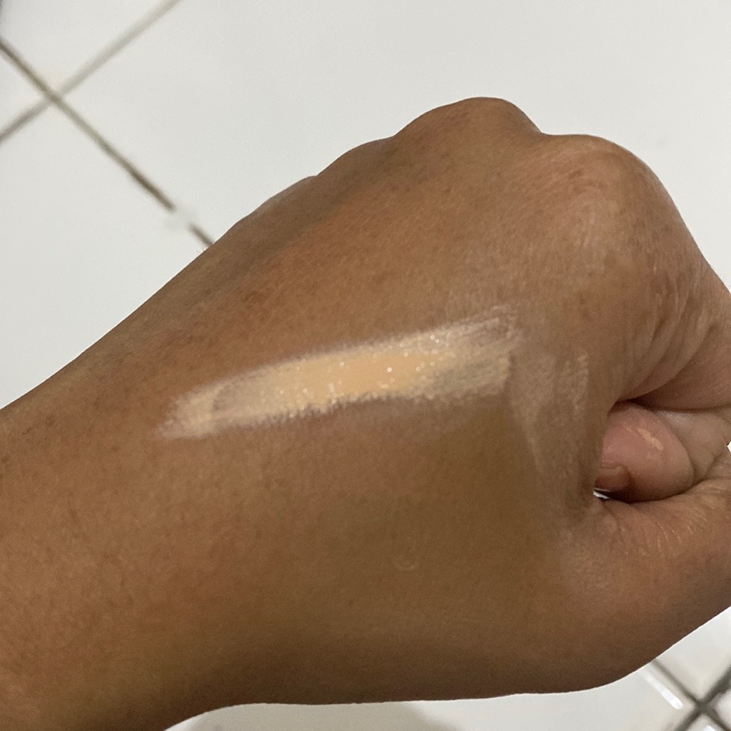 Flawless Blurring Skin Tint - 03 Custard imgfdn-0e318213-8f94-4c41-b2a4-34b7af7c9a93