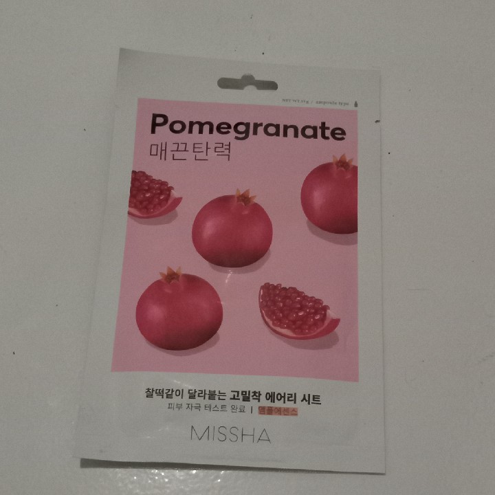 Airy Fit Sheet Mask - Pomegranate imgfdn-1d89e5bc-ec61-437e-942b-12ab1e6e7649