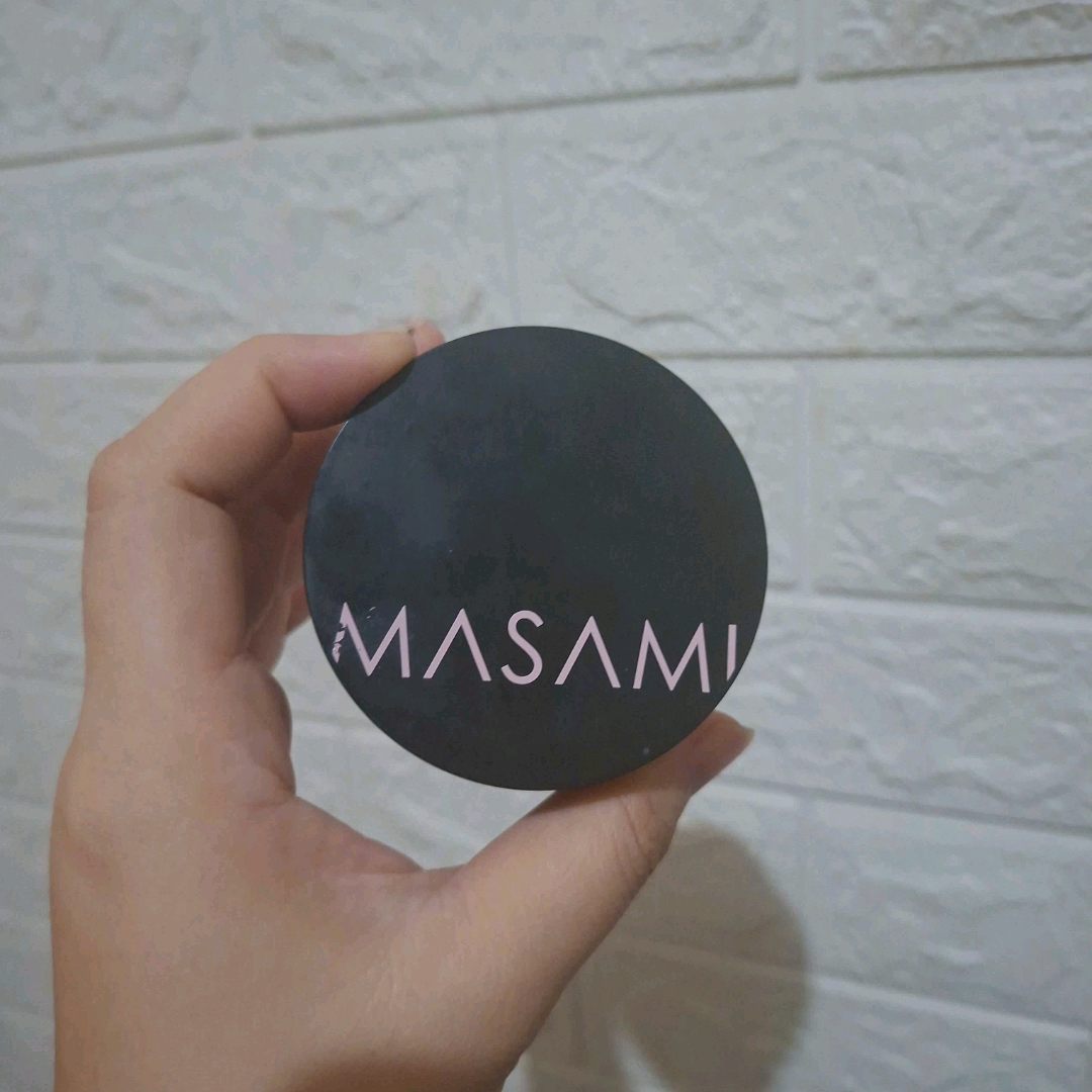 Forever Matte Blurring Loose Powder - Medium imgfdn-b095a6e8-fa2c-4134-8ee5-d6f53110534f