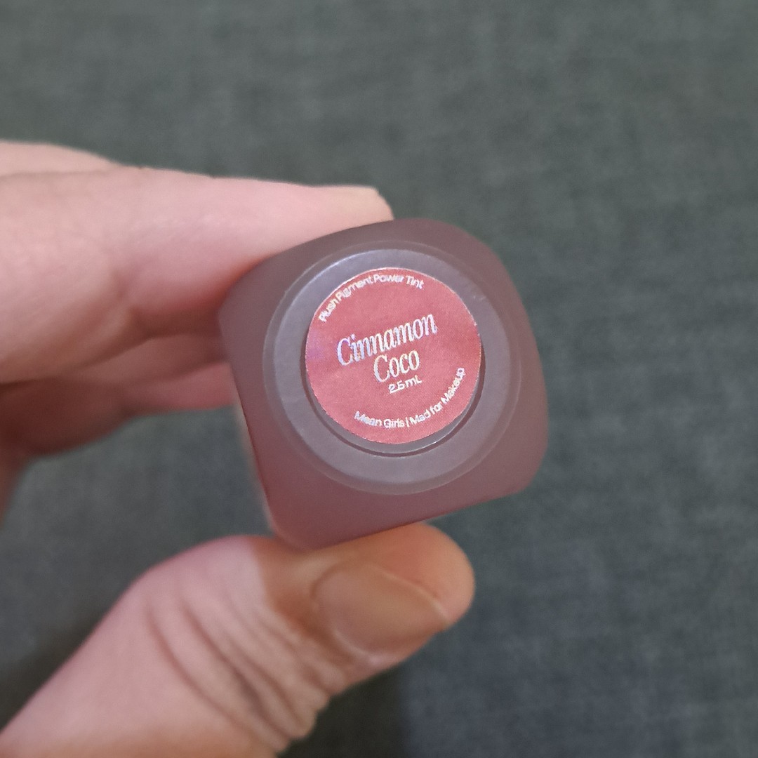 Mean Girls Plush Power Tint - Cinnamon Coco imgfdn-ce6533e4-778f-453f-8146-4d91e95e7a90