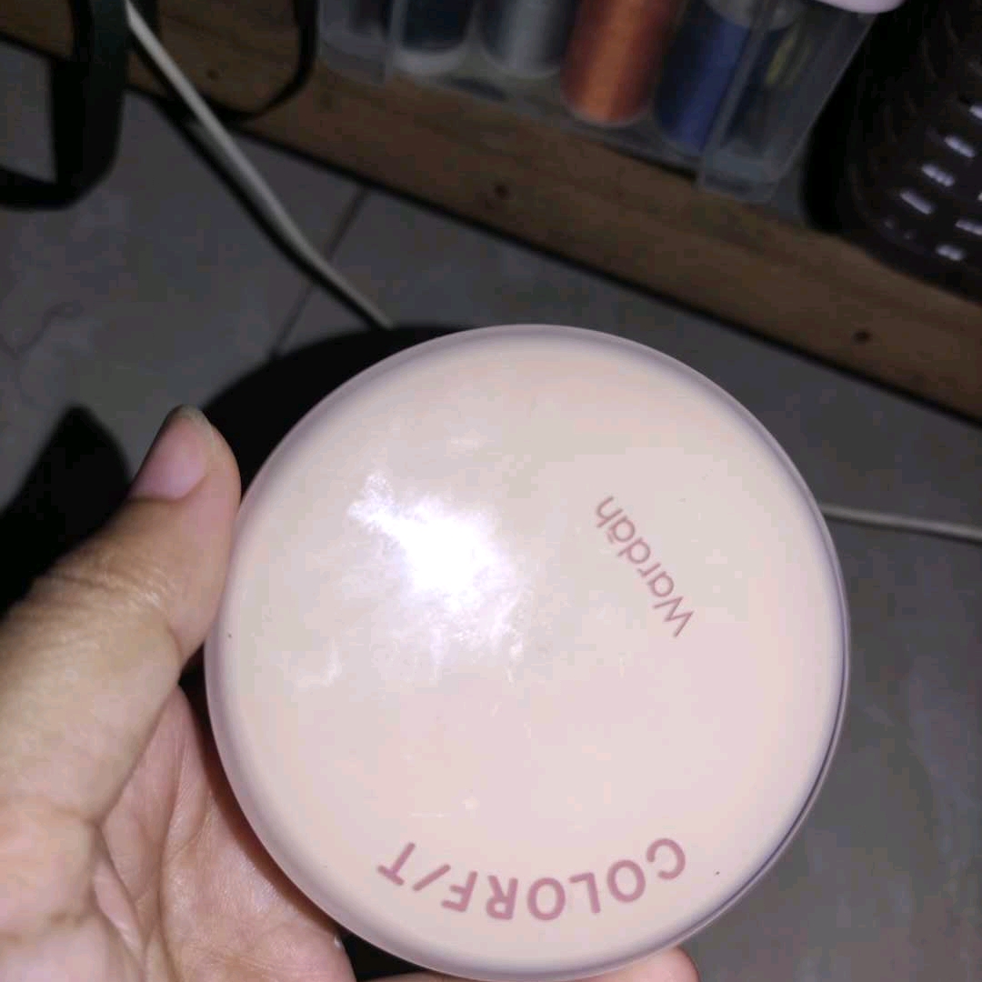 Colorfit Perfect Glow Cushion - 33W Olive Beige imgfdn-c46812c2-72b9-4478-bb54-d3bb1dd42cc8