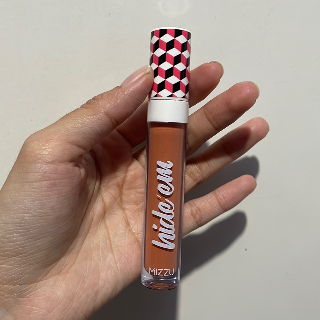 Hideem Contour and Concealer - Orange imgfdn-27cda5eb-fec3-4163-a0e8-82bada9521c8