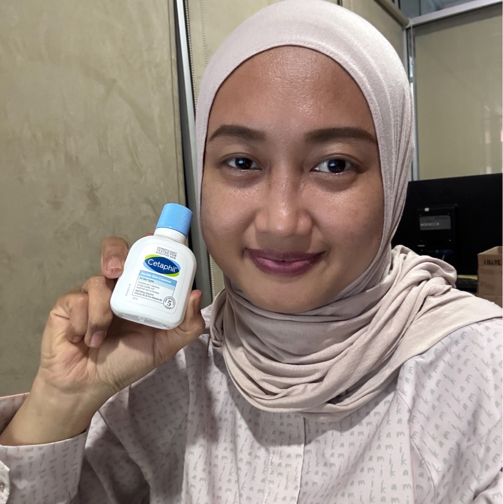 Gentle Skin Cleanser - Reformulation in August 2022 imgfdn-edde1ac4-c8db-45f9-a6e7-2b243c7dc444