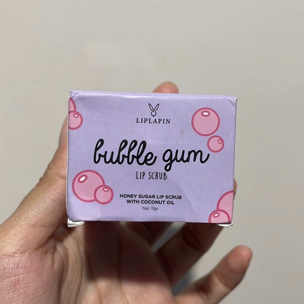 Lip Scrub - Bubble Gum imgfdn-92a42fb8-2fd3-4d0e-ad5b-08f1f41e4db0