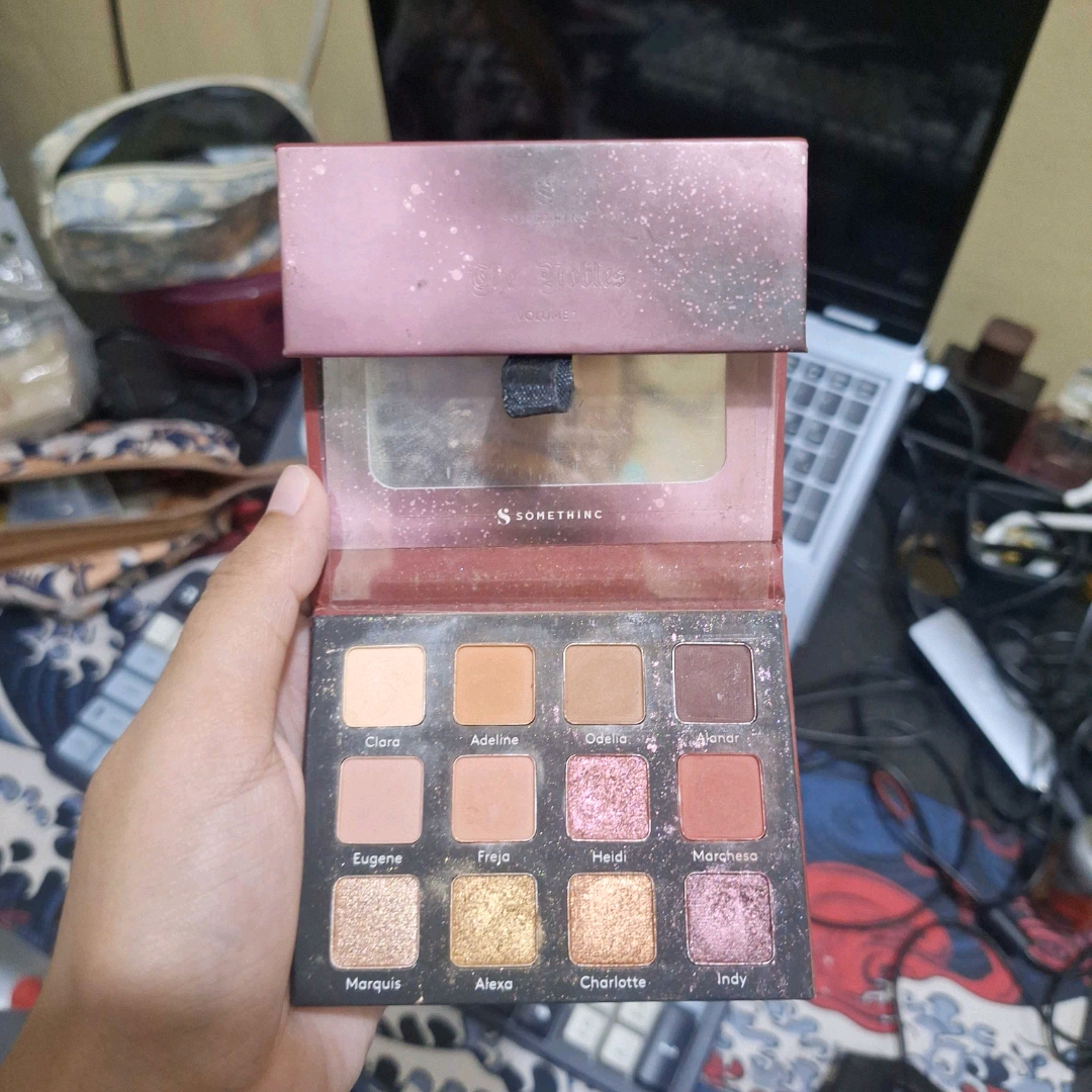 The Nobles Eyeshadow Palette - Volume 2 imgfdn-420f881b-85ae-437c-828d-8e208b41b659